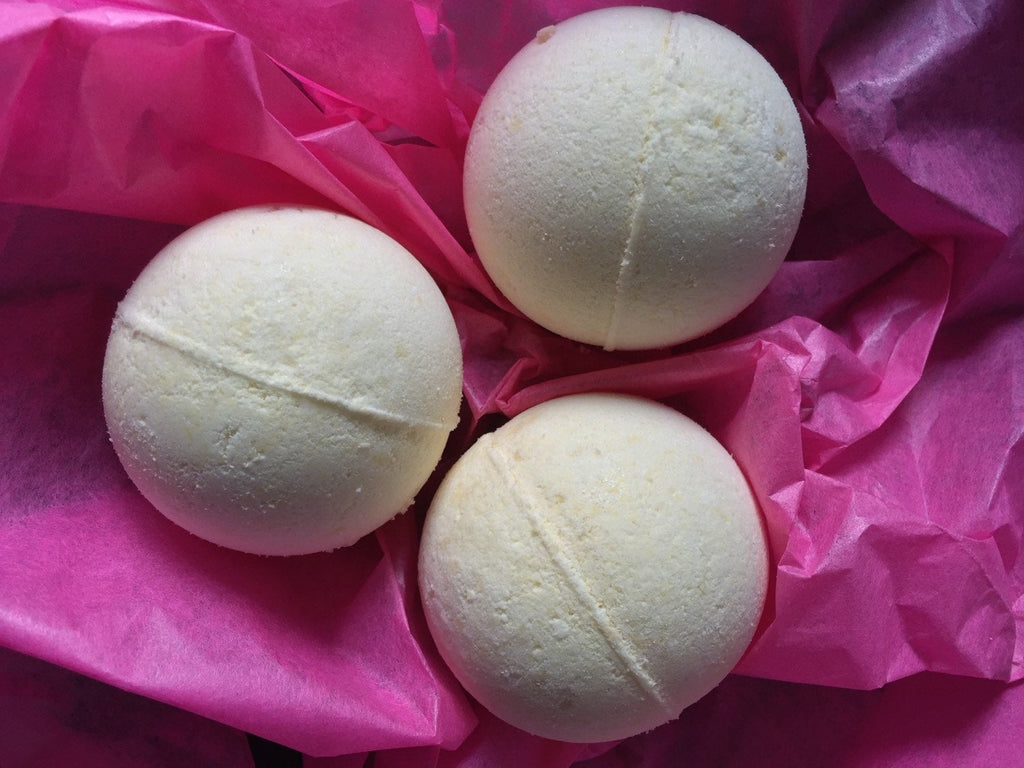 Milk & Honey Bath Bomb - Soapy Besos