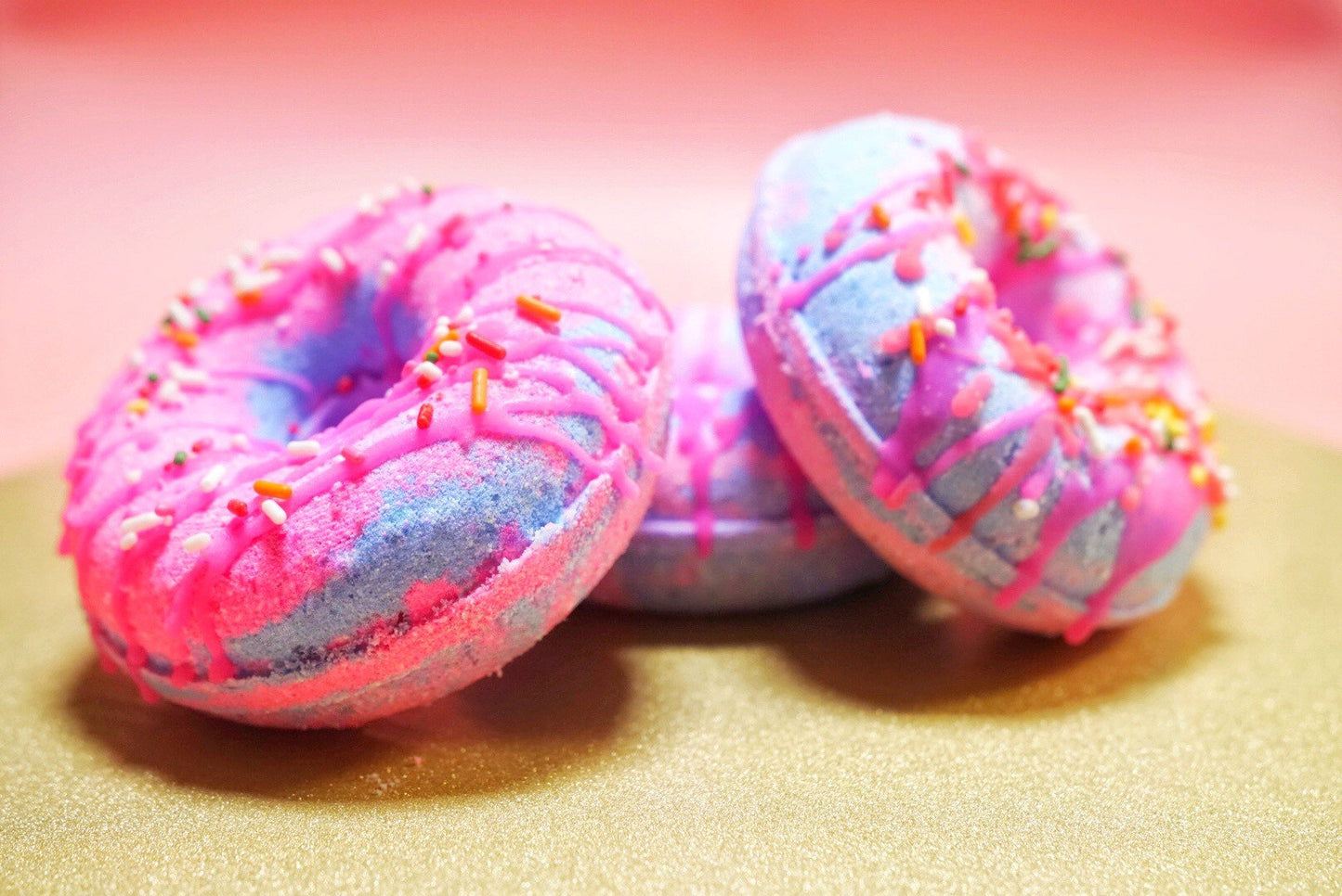 Glazed Donut Bath Bomb - Soapy Besos