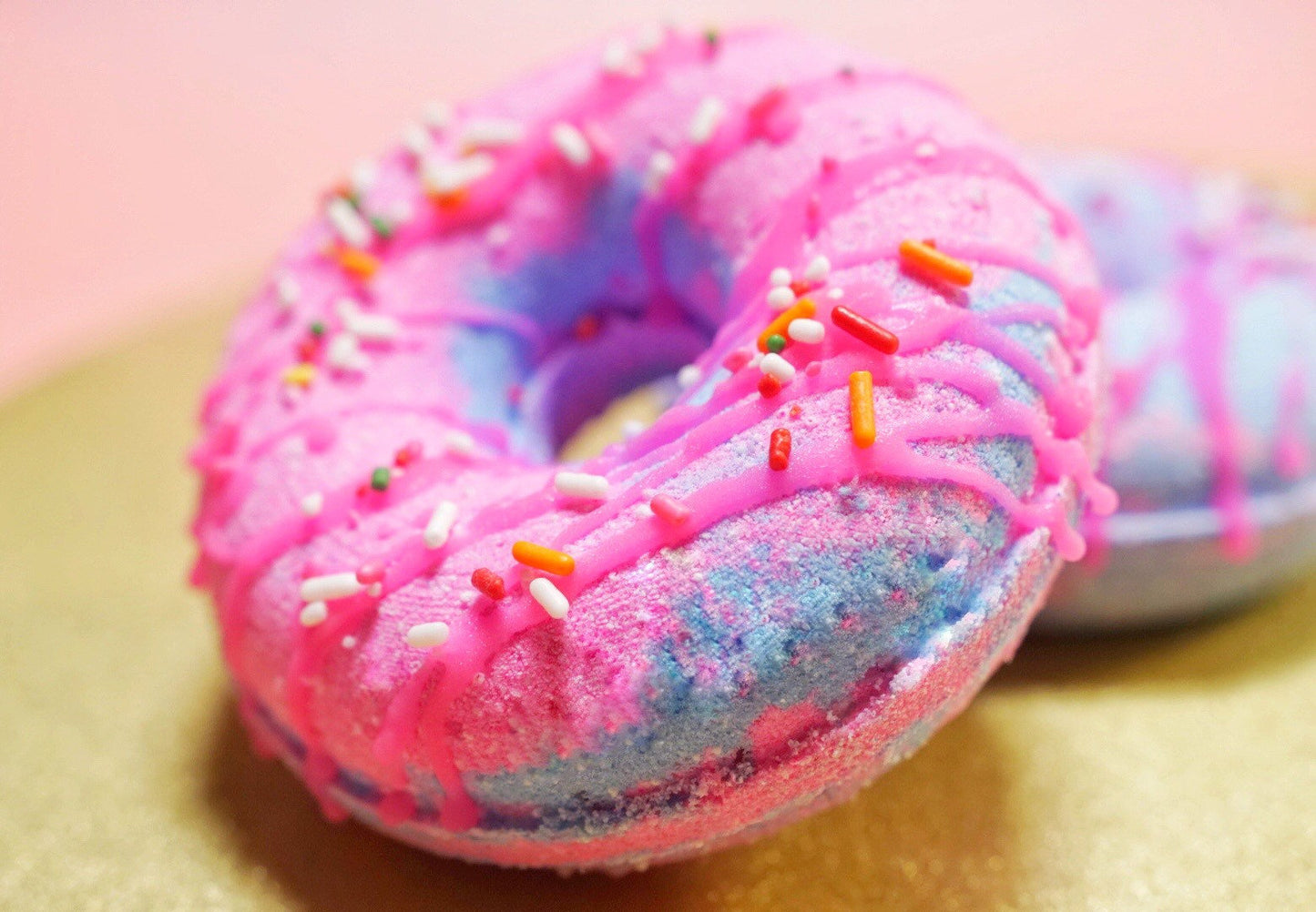 Glazed Donut Bath Bomb - Soapy Besos